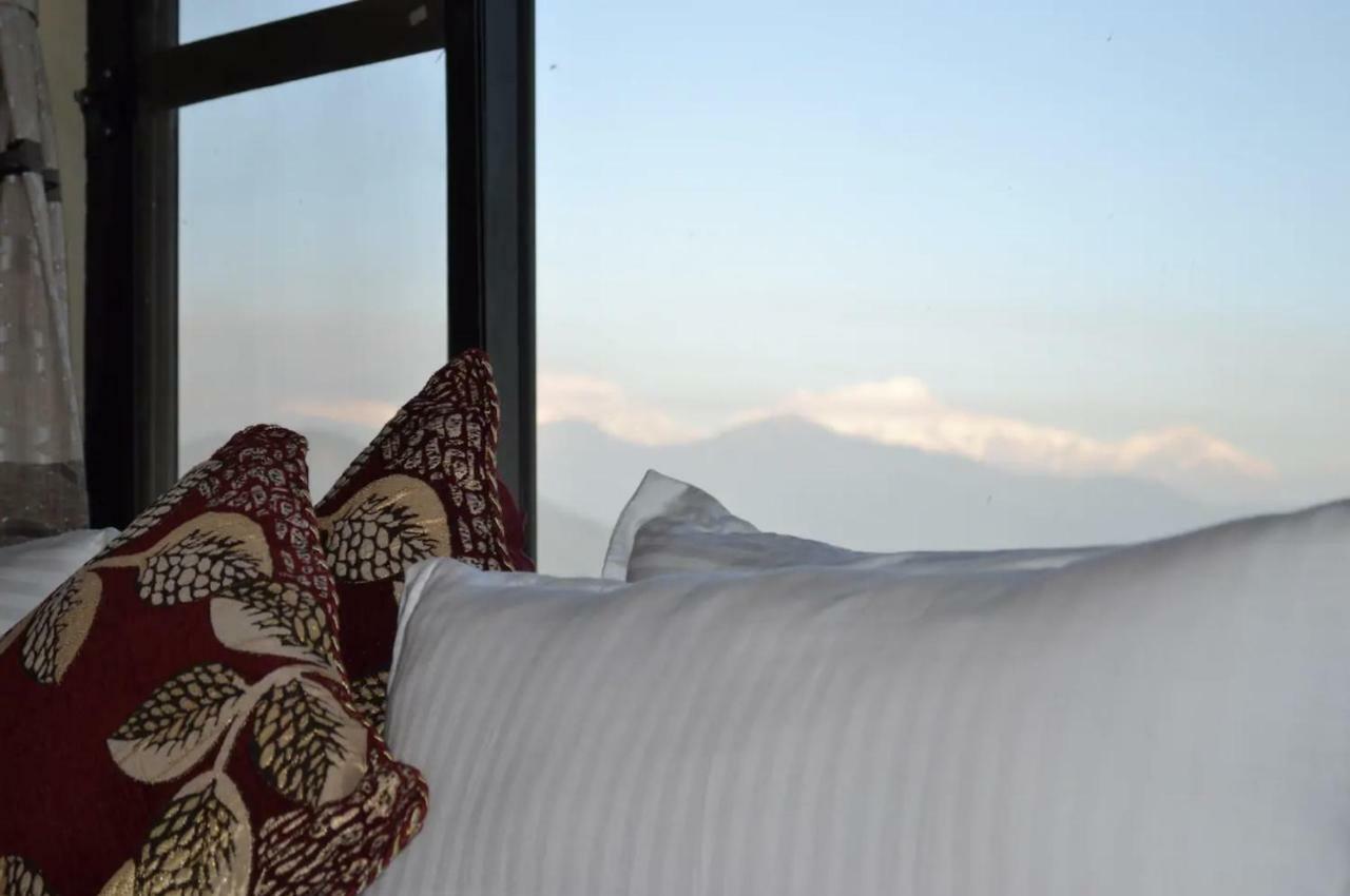 Superview Lodge, Best Himalayan Sunrise In Sarangkot Pokhara Eksteriør billede